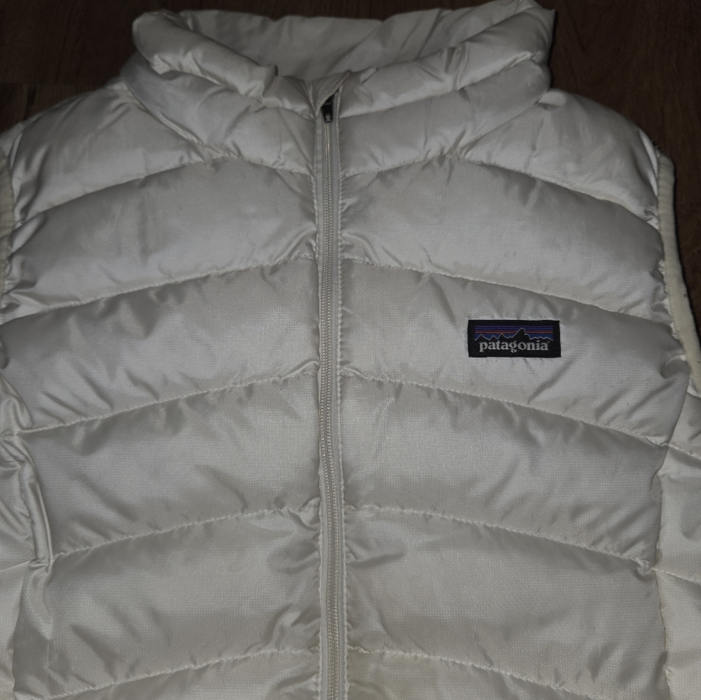 Girls' Patagonia Down Sweater Vest  Size XXL - Picture 4 of 6
